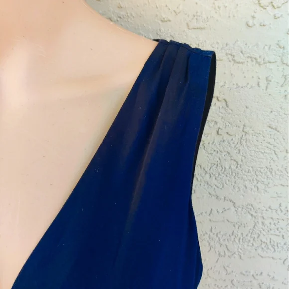 Kate Spade front bow dress - Picture 4 of 9